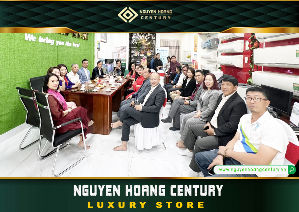 Nguyễn Hoàng Century